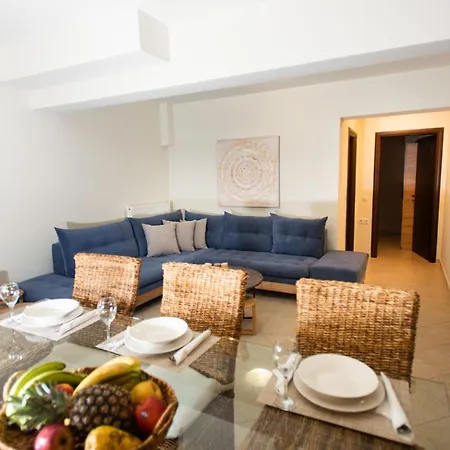Alkioni Suites, Beachfront, With Mountain View *
