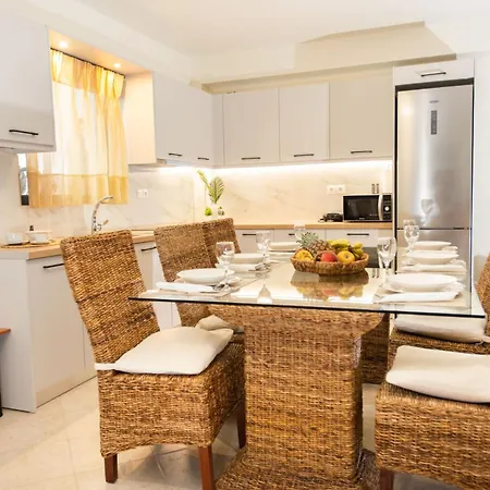 Alkioni Suites, Beachfront, With Mountain View