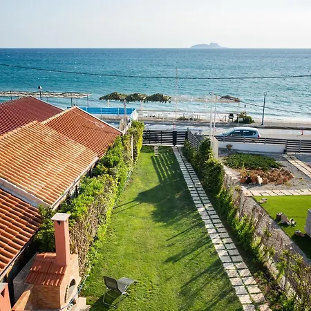 Alkioni Suites, Beachfront, With Mountain View *